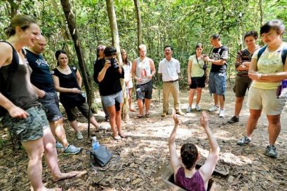 胡志明-古芝隧道 Cu Chi Tunnels  半天游（小团）