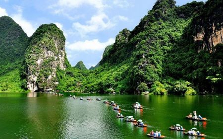 Ninh Binh: Bai Dinh Trang An Mua Cave Small Group Full Day
