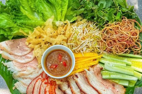 Banh Trang Cuon Thit Heo
